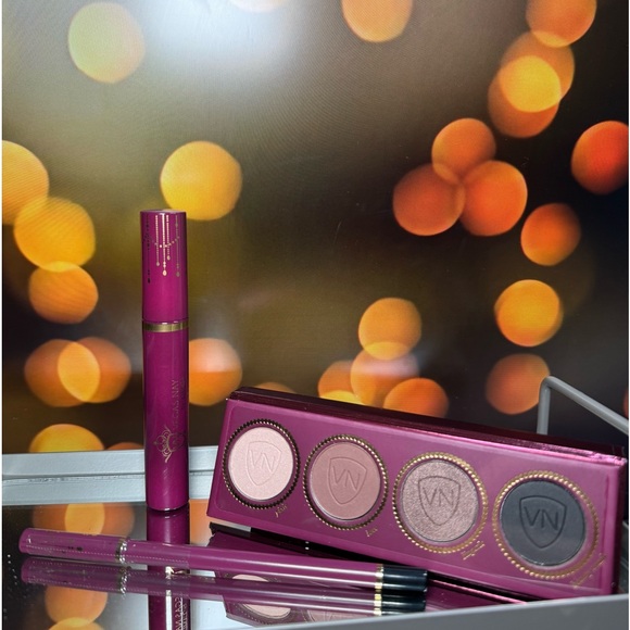 Vegas Nay - 3pc Eye Set - Eye Quad, Mascara and Eyeliner - BNIB - Picture 1 of 4
